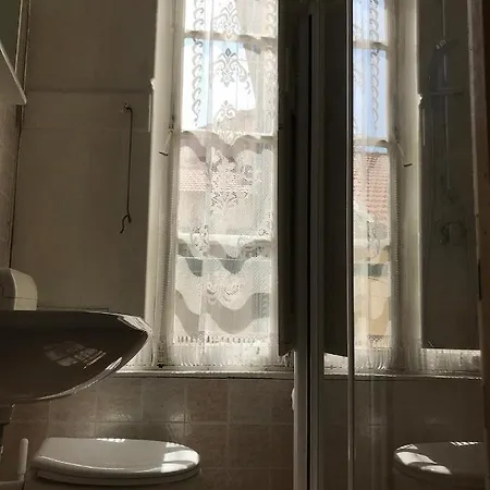 Lejlighed Bright Flat In Down Town *